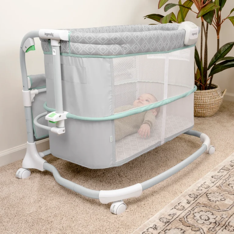 Dream and Grow Bedside Bassinet